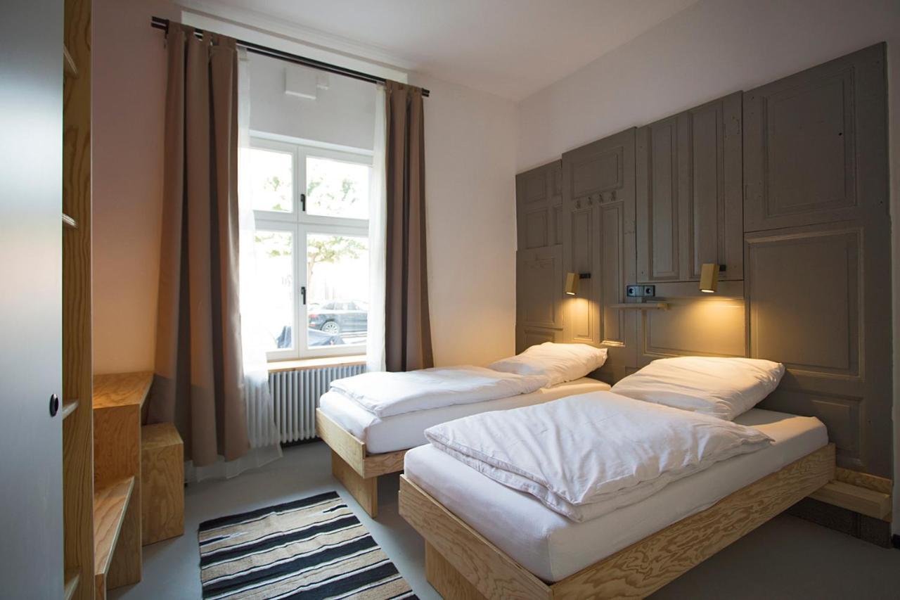 Schillinger-Berlin Am Tempelhofer Feld Aparthotel Bagian luar foto