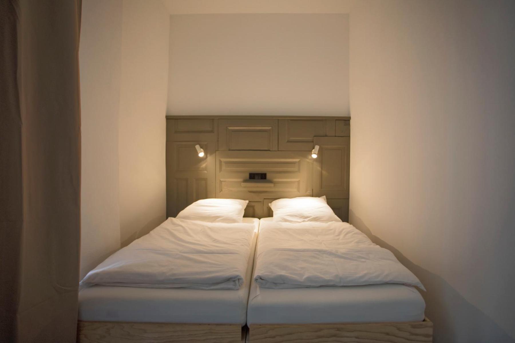 Schillinger-Berlin Am Tempelhofer Feld Aparthotel Ruang foto